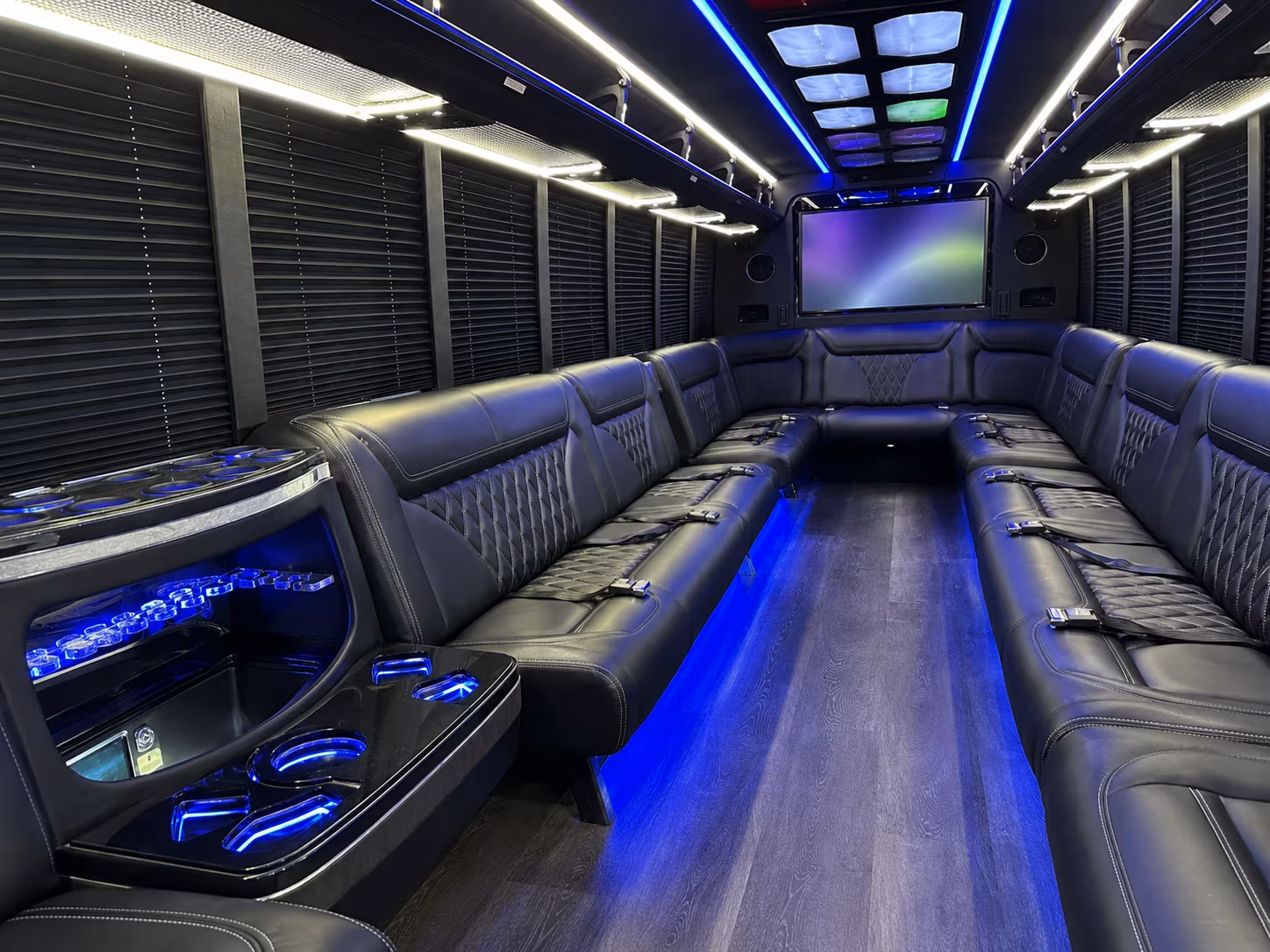 east honolulu 20 passenger party bus inside