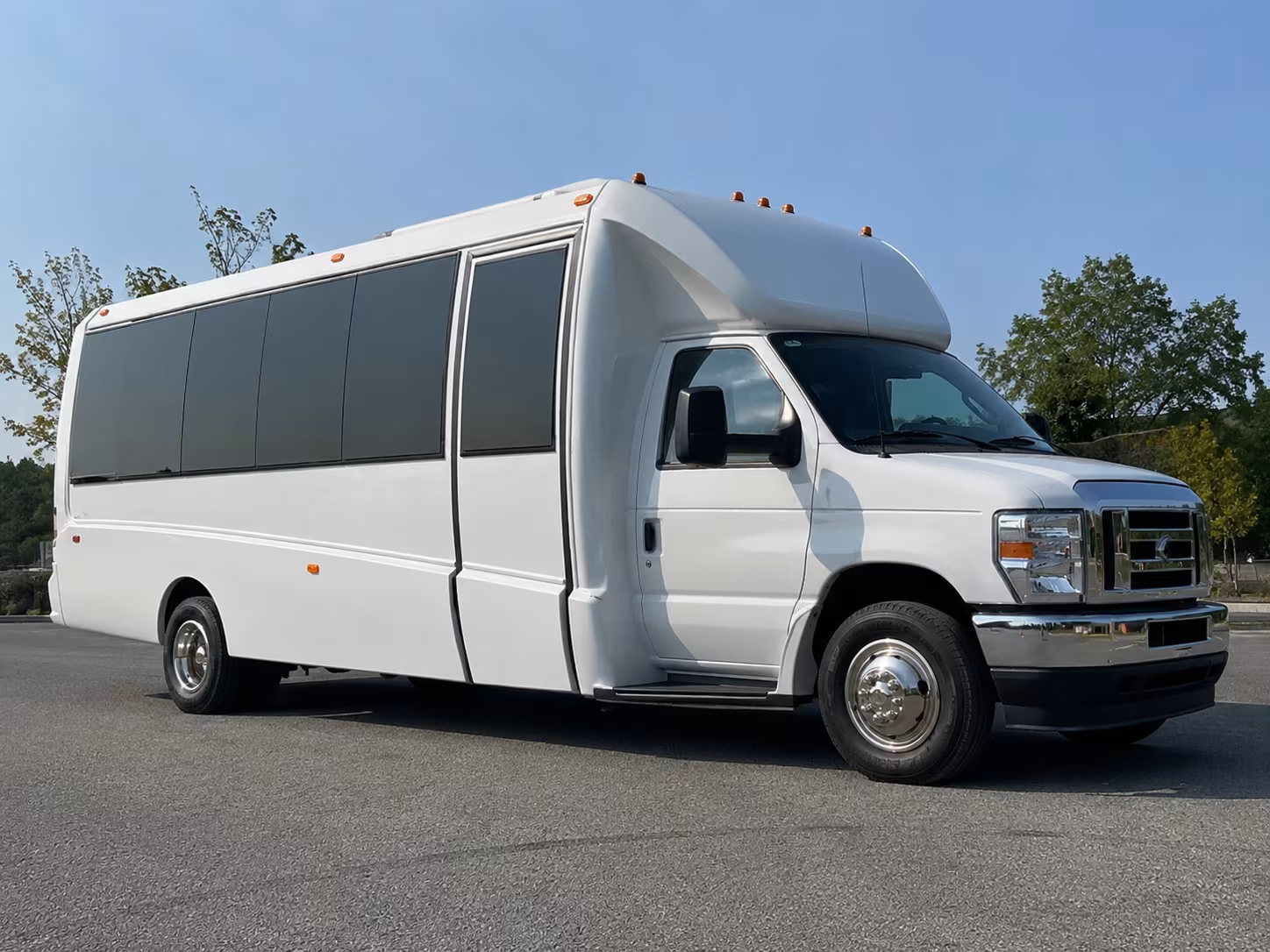 east honolulu corporate party bus rental