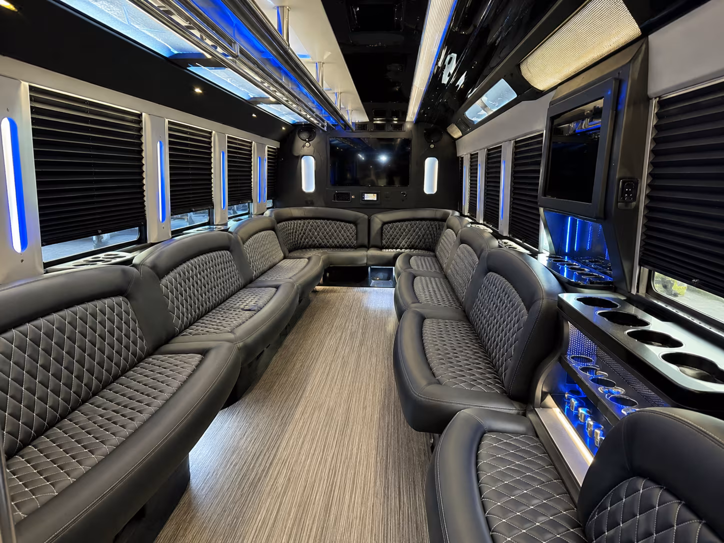 party buses from hawaii kai to waikiki start the night before you arrive