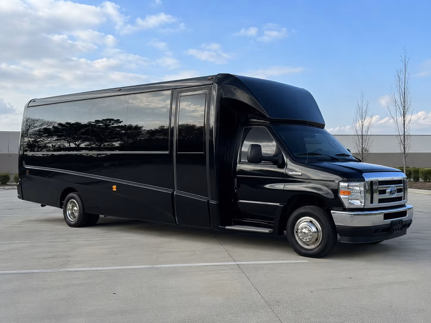 pearl city east honolulu charter buses
