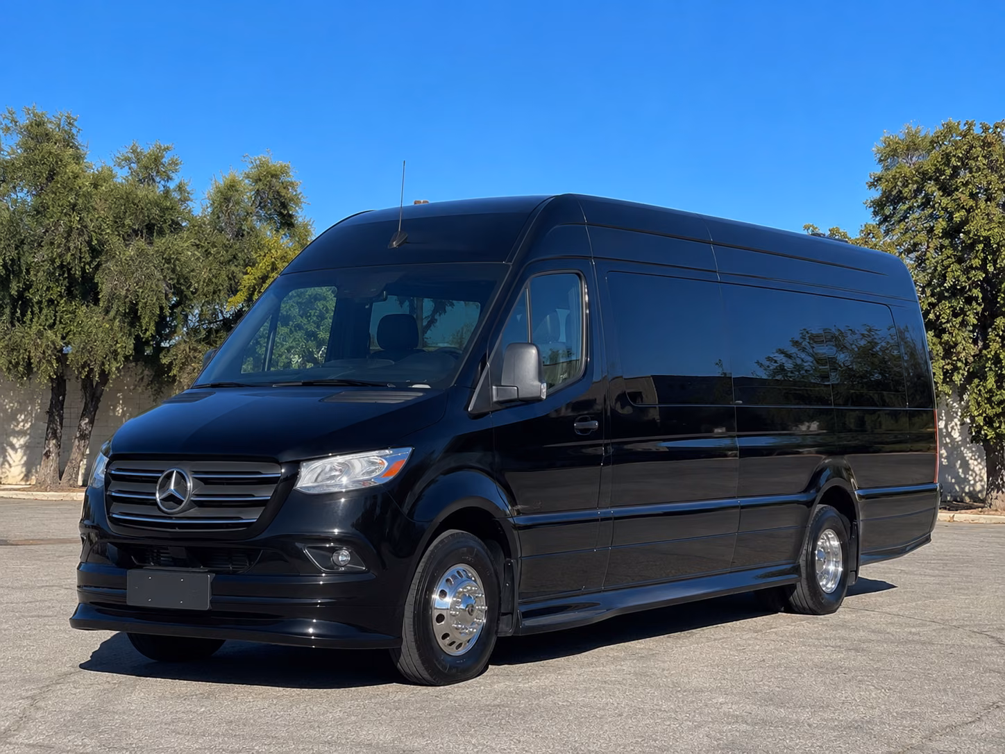 transportation serving east honolulu and nearby cities