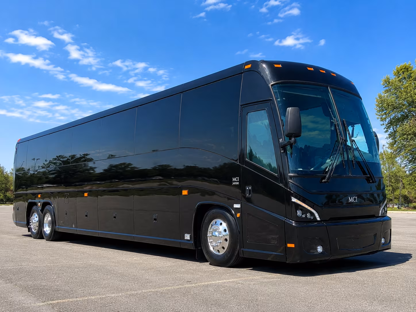 when your class is heading to pearl harbor or bishop museum one bus makes all the difference